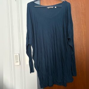 Athleta dolman sleeve Blue / Teal tunic (XL)